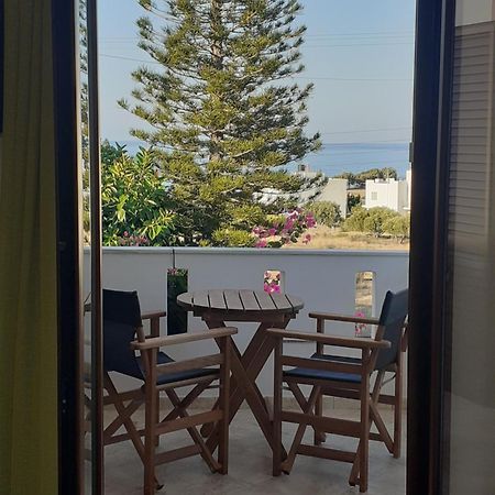 Antigoni Apartments 'Olive Room' มิลาโตส ภายนอก รูปภาพ