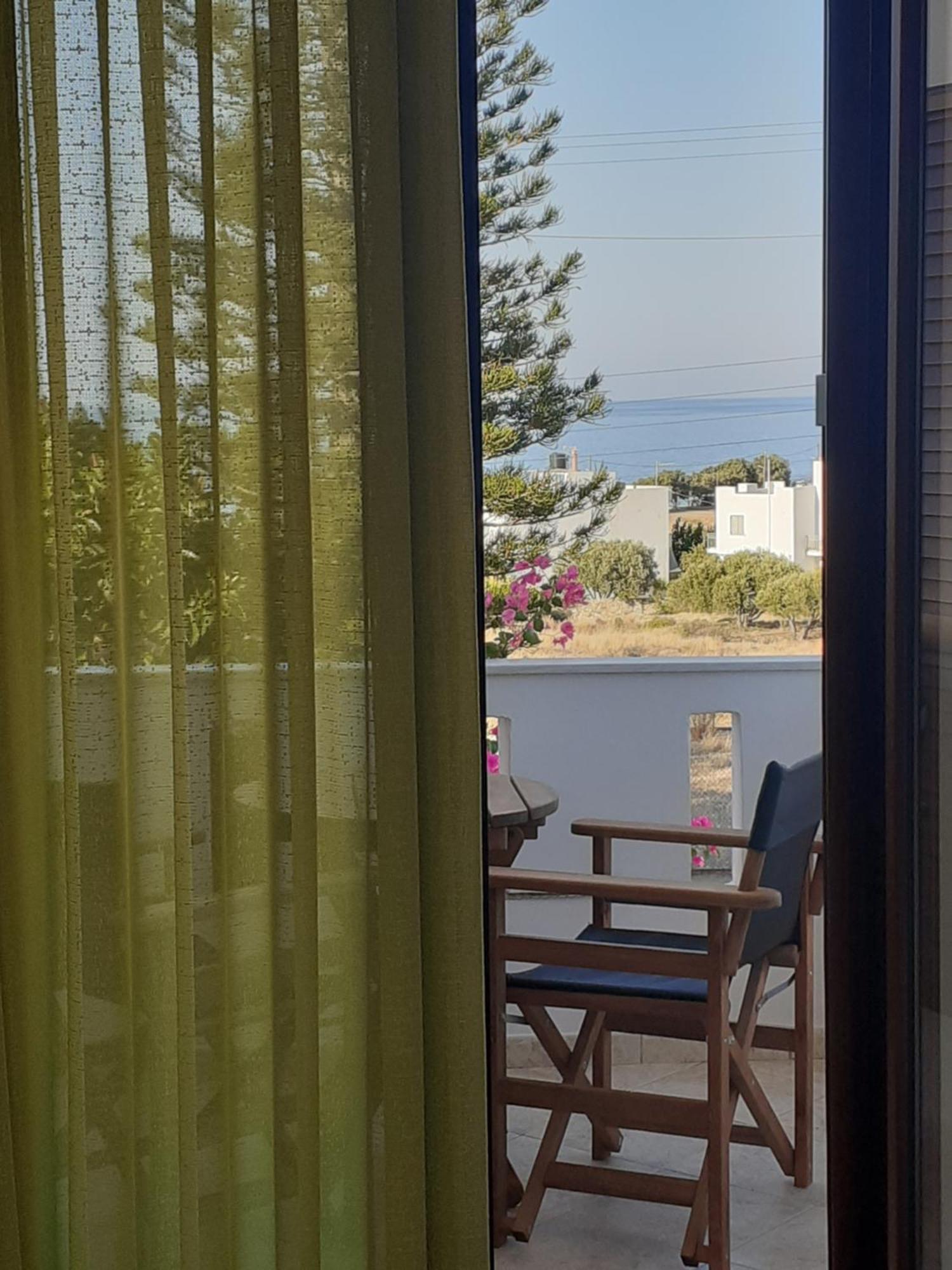 Antigoni Apartments 'Olive Room' มิลาโตส ภายนอก รูปภาพ